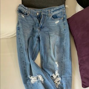 American Eagle Hugh Waisted Boyfriend Jeans Size 0